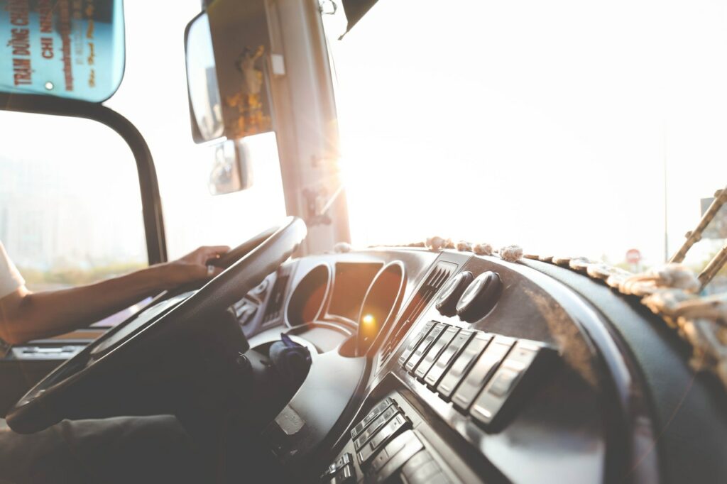 Twój-BUS – przewóz osób i paczek do Niemiec, Holandii i Belgii