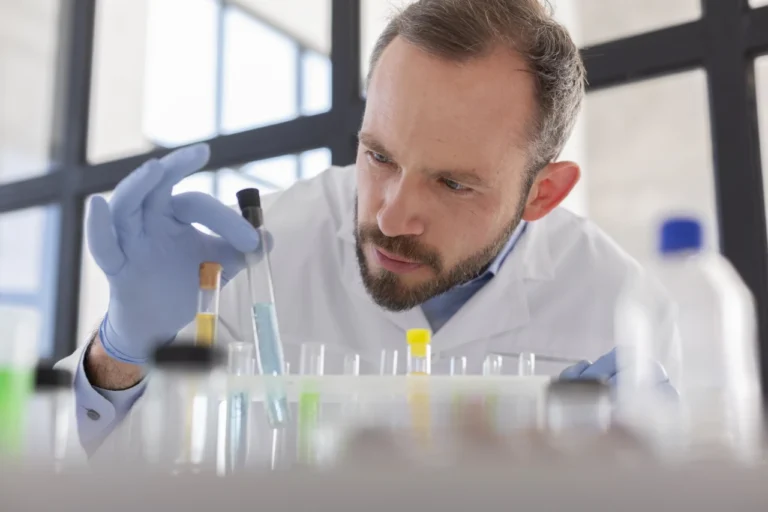 Wpływ wirówek laboratoryjnych na rozwój nauki